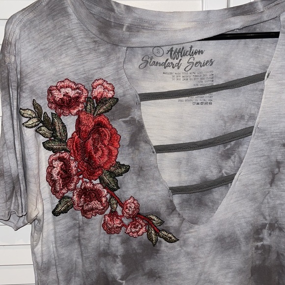 Affliction T-shirt - Picture 2 of 4